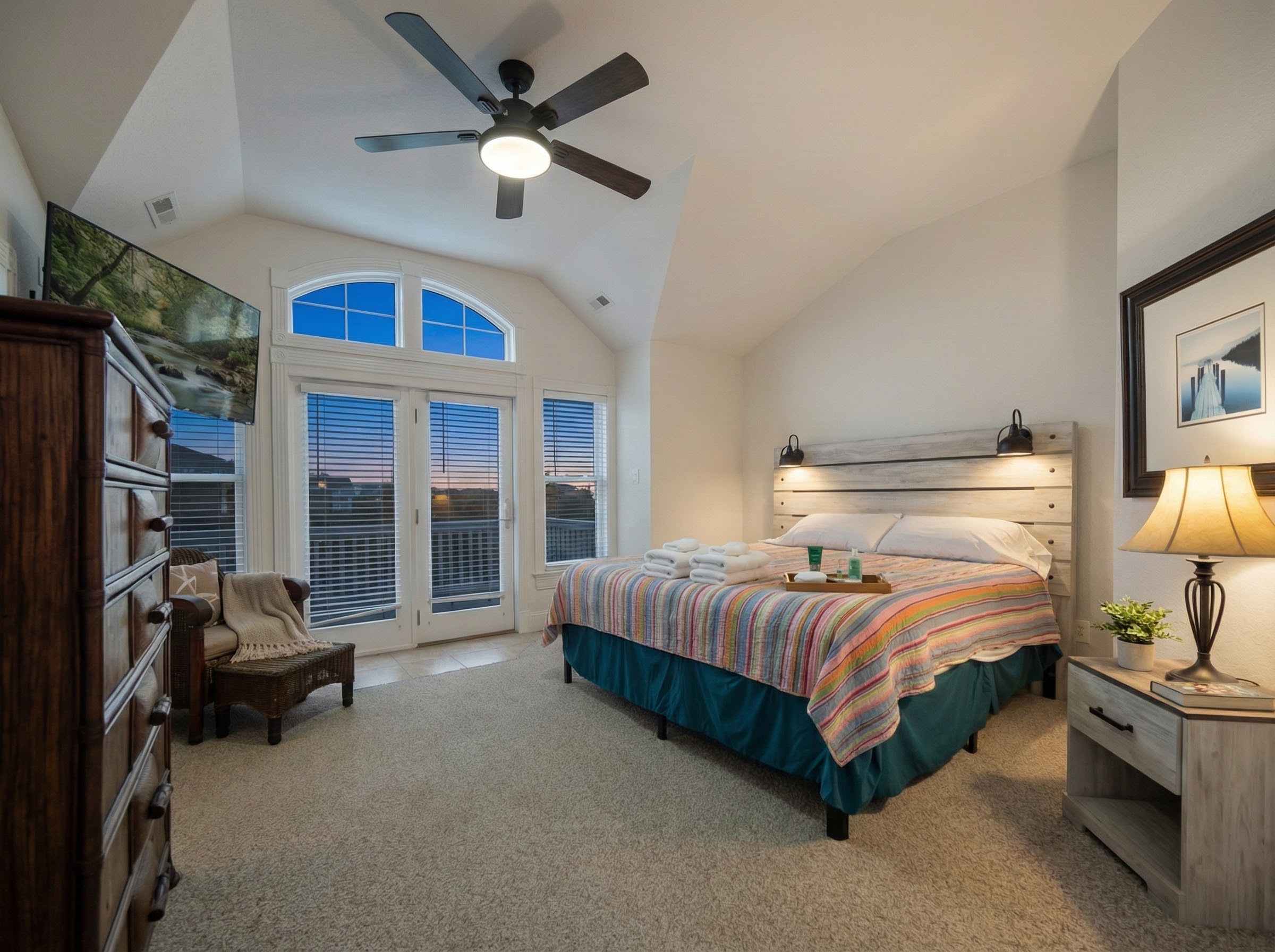 The Hemingway — King Master Suite