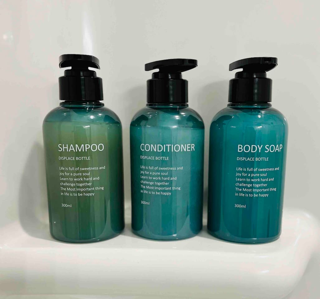 Amenities include bath products. 