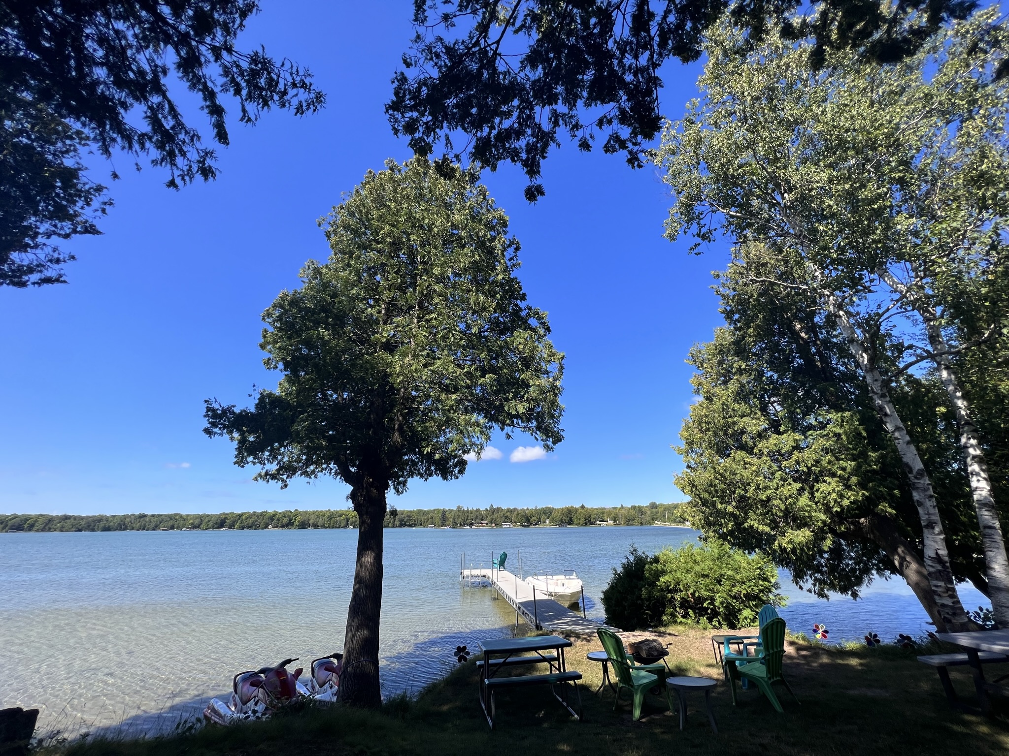 Fabulous 2 Bed, 2 Bath Cottage On Kangaroo Lake 3