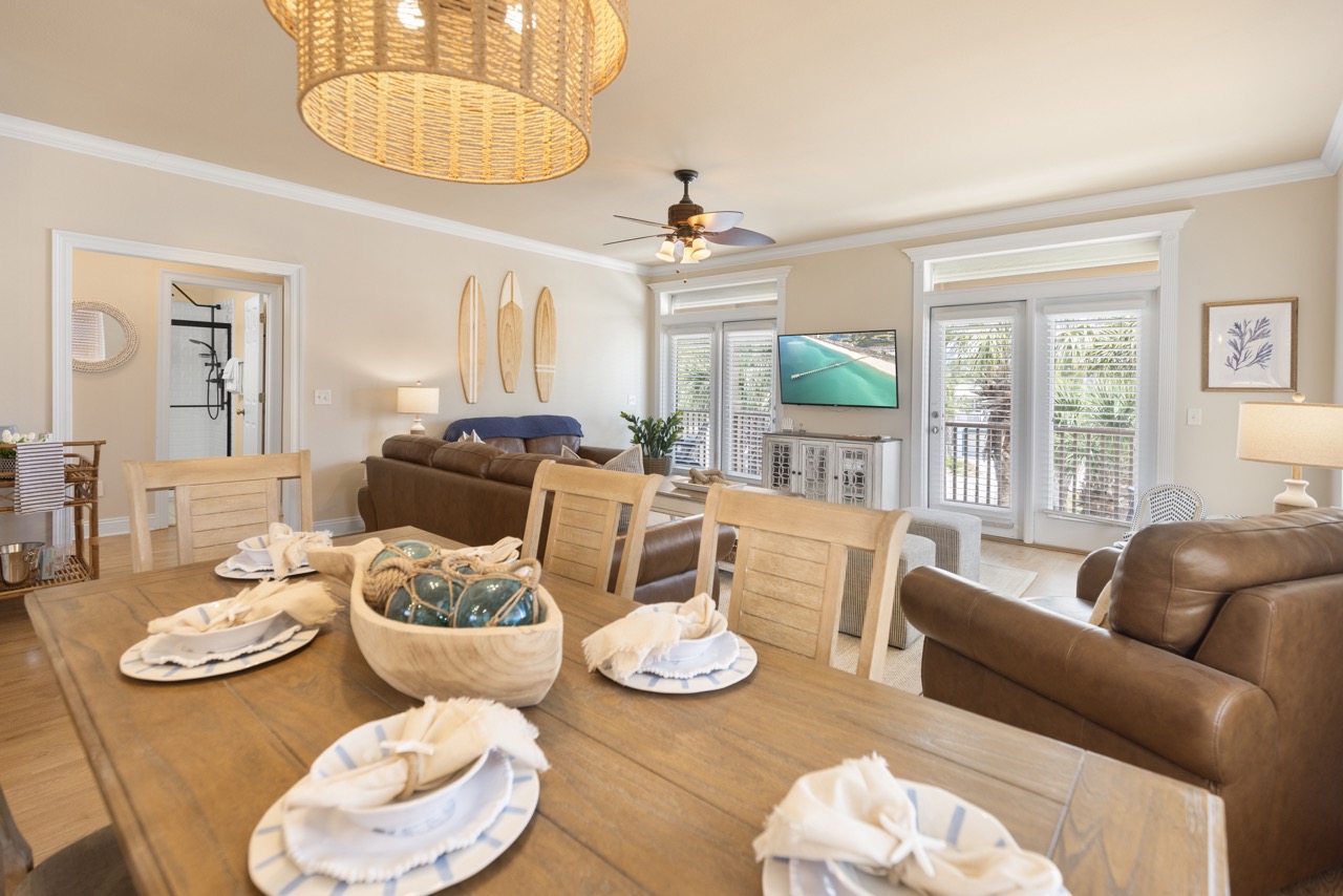 Dining Room (2nd Floor)