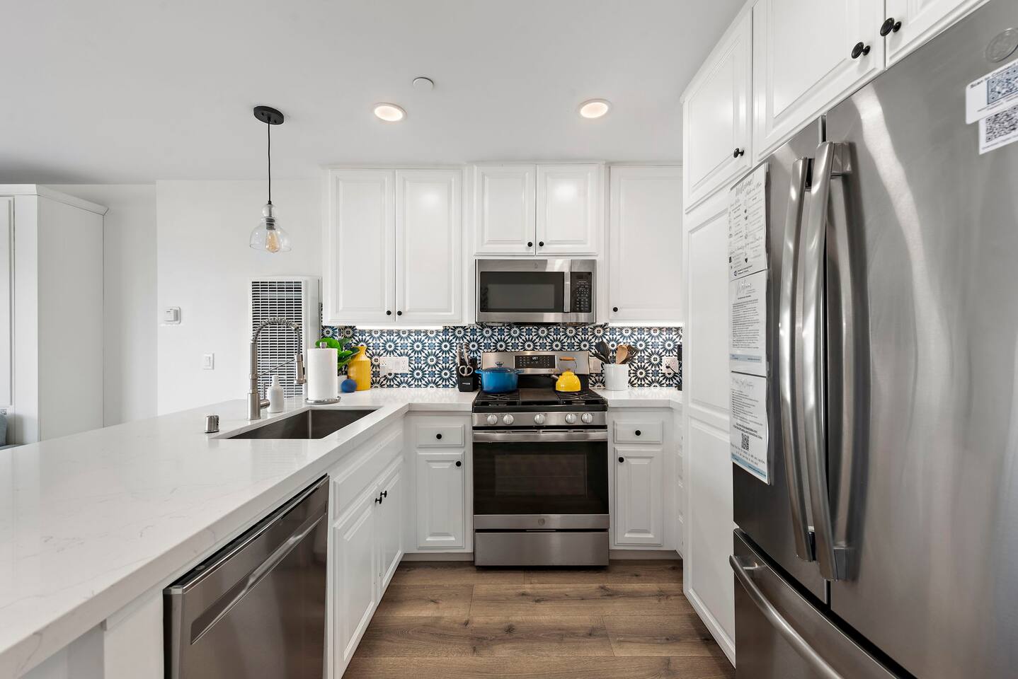 Fully remodeled in Aug 2021, the kitchen is fully equipped enough to prepare almost any meal. It also has granite countertops, new appliances, a fridge with filtered water and ice, and breakfast bar
