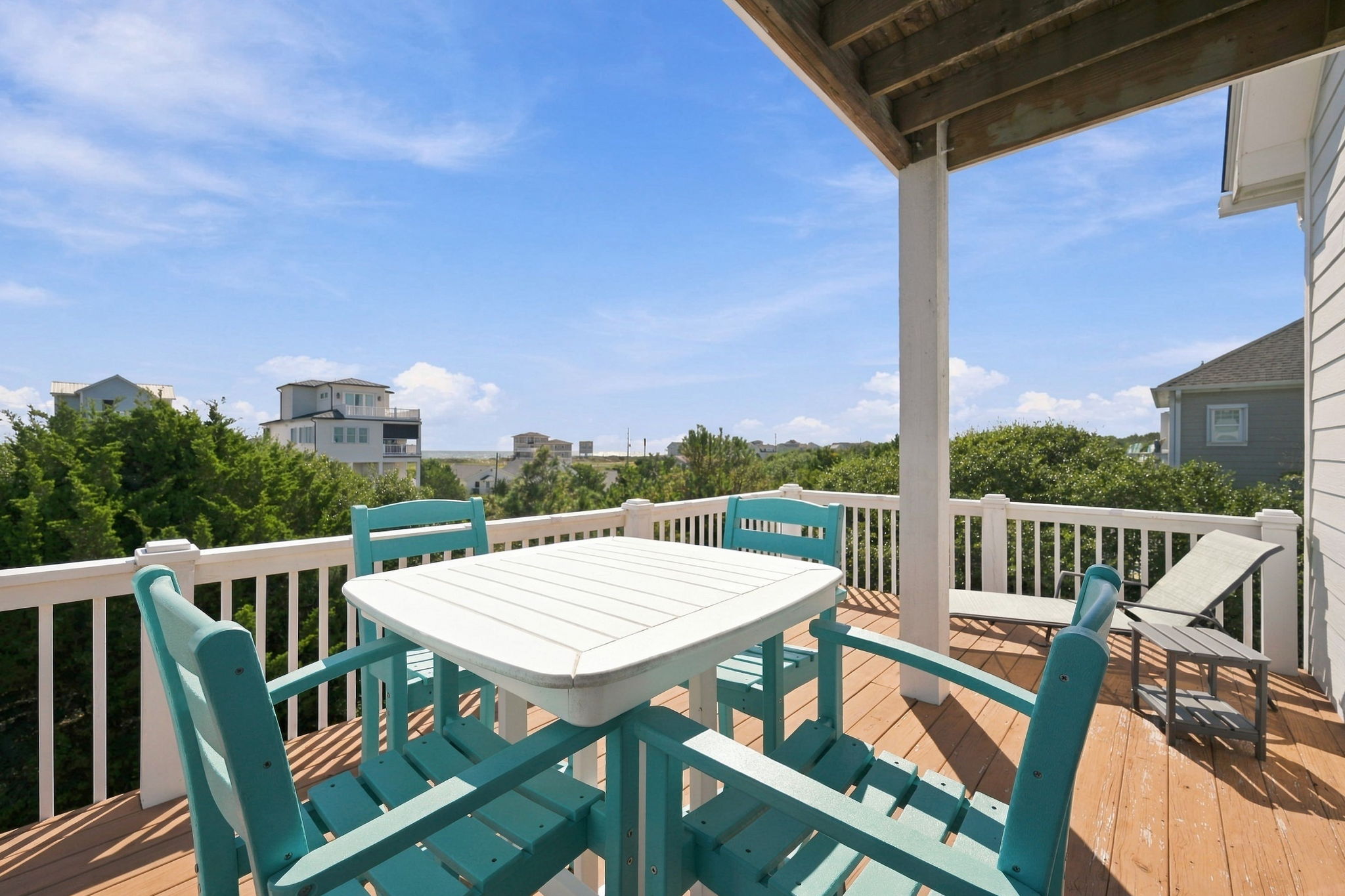 Dine al fresco with a coastal breeze! Enjoy morning coffee, casual lunches, or sunset dinners on the outdoor deck, where fresh air, great company, and laid-back beach vibes make every meal memorable!