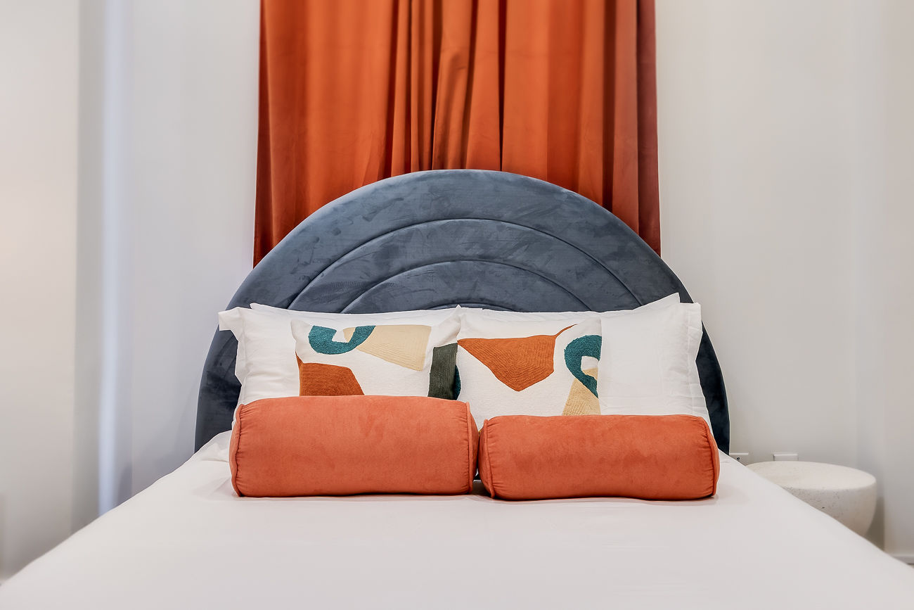 Queen Bedroom
