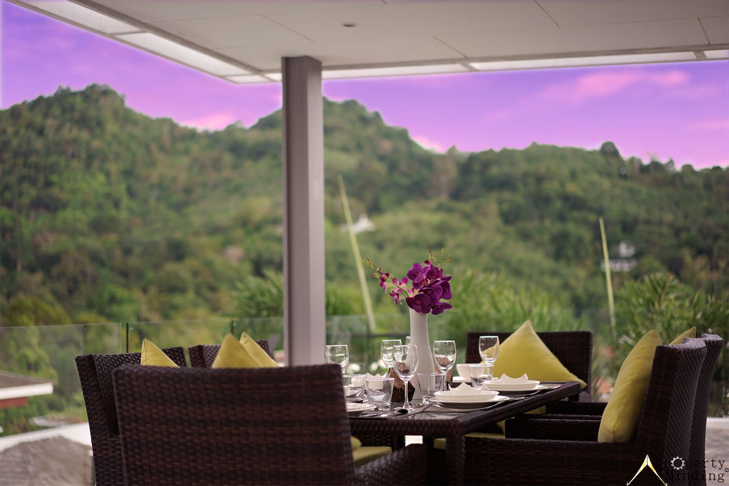 Upstair dining place with nice mountain views