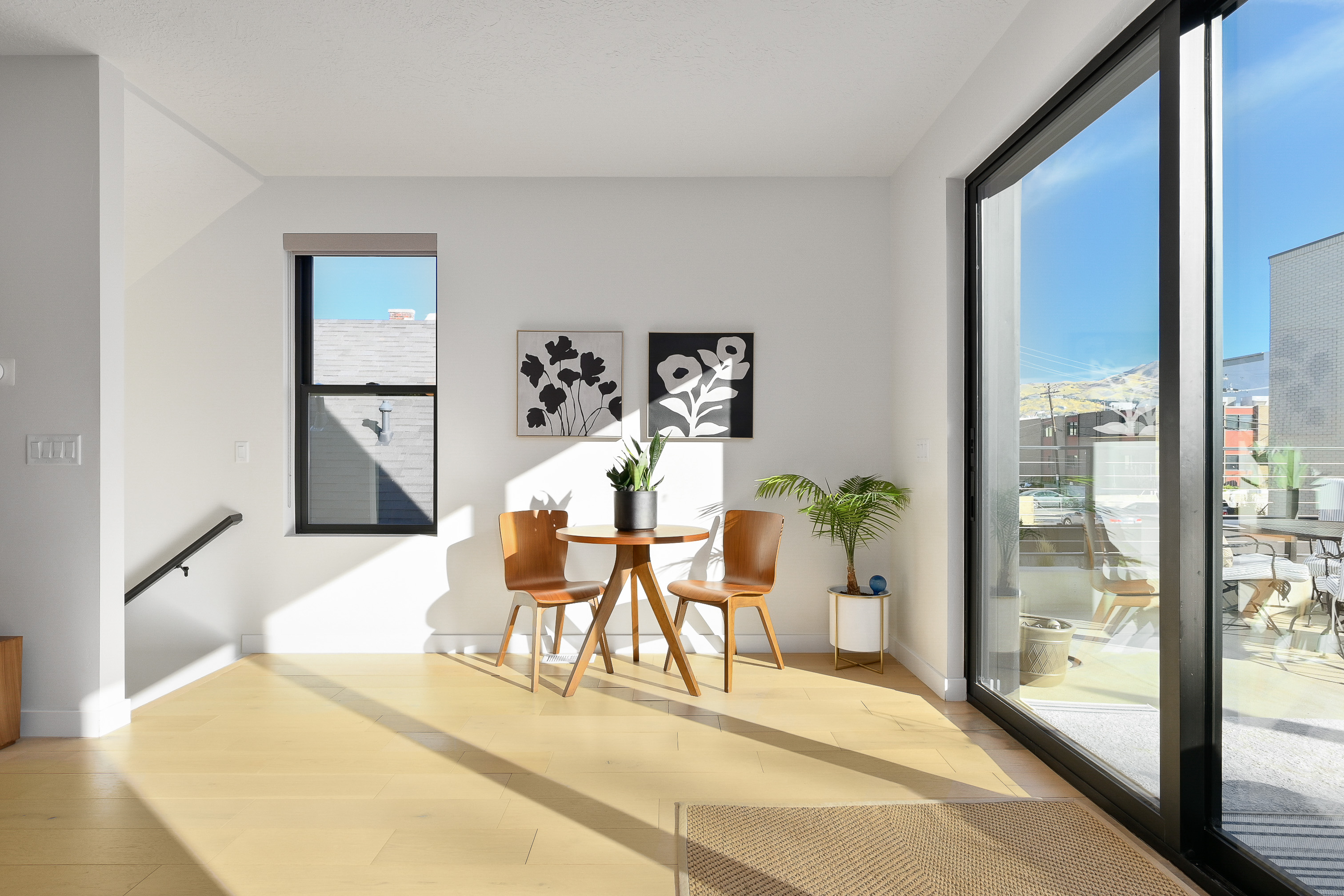 Modern, Clean & Natural at Oasis on 5th 5