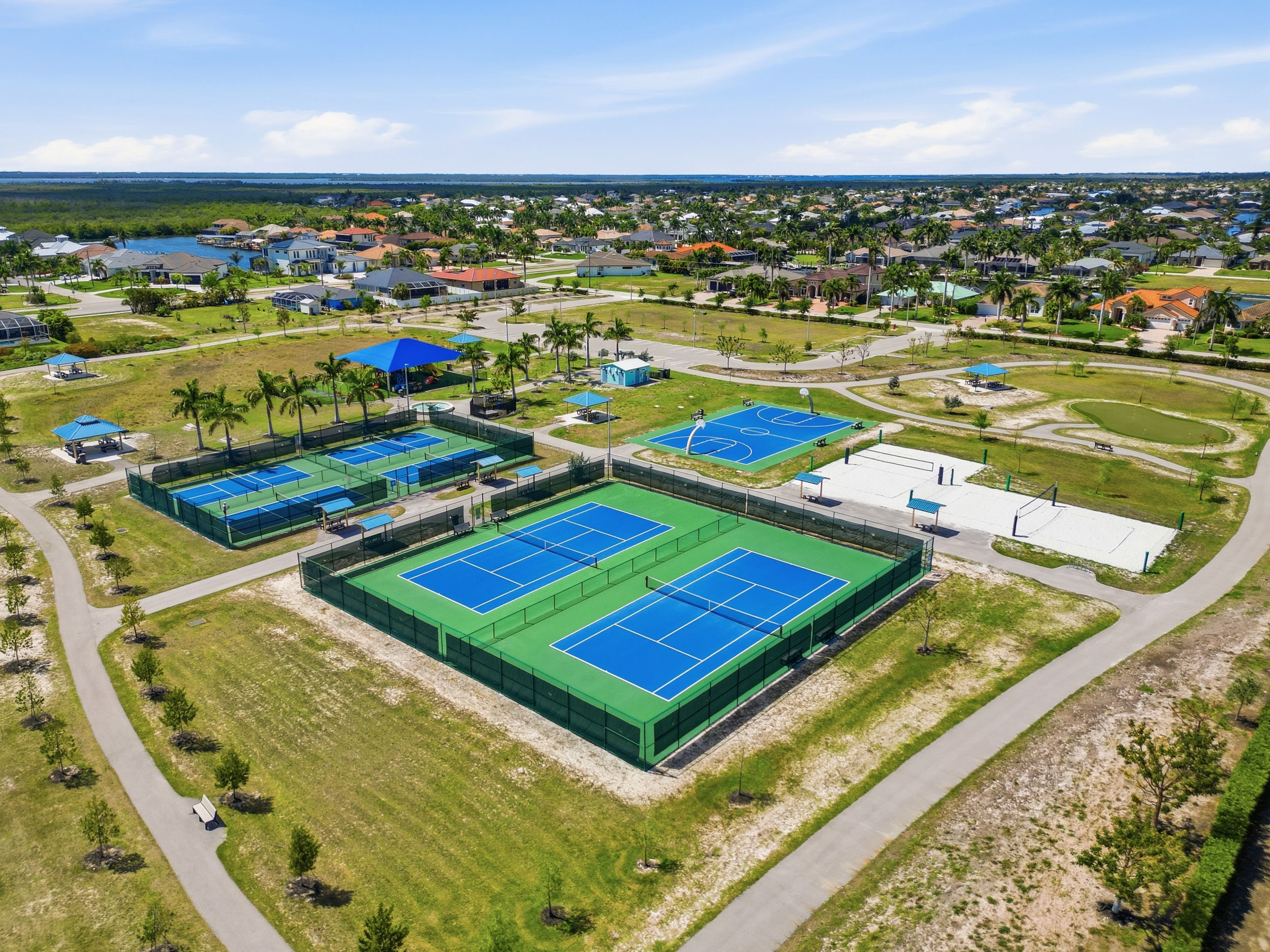Park-Pickleball, tennis, basketball, beach volleyball & putting green