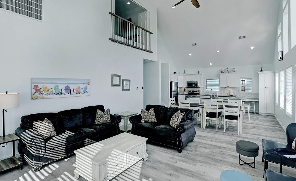 af2e0beb33ff4badb6e8c3ed6eb23211 | Beachhouse | Texas | TX | Vacation Homes | Galveston | Crystal Beach | Kokomo | Breezy Days | Beachfront Elegance | Sunrise Serenity | Southern Sands Property Management, LLC