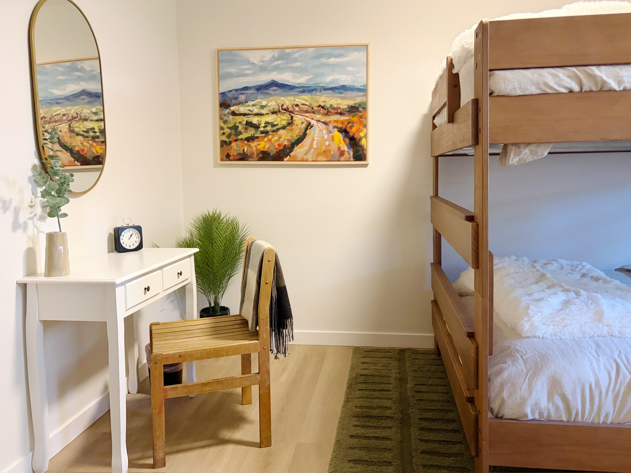 Desk in queen bunk bedroom