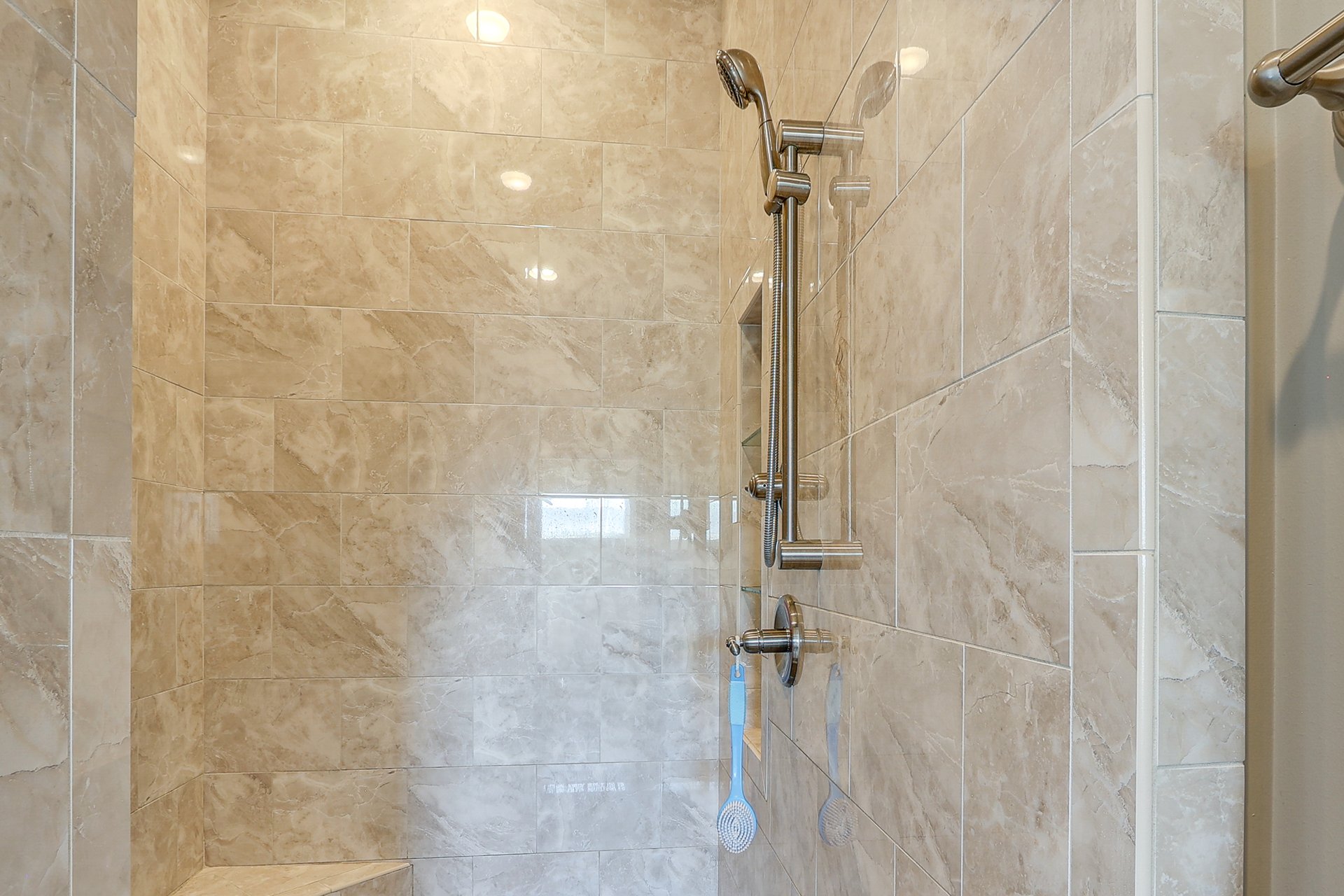 King Walk-in Shower