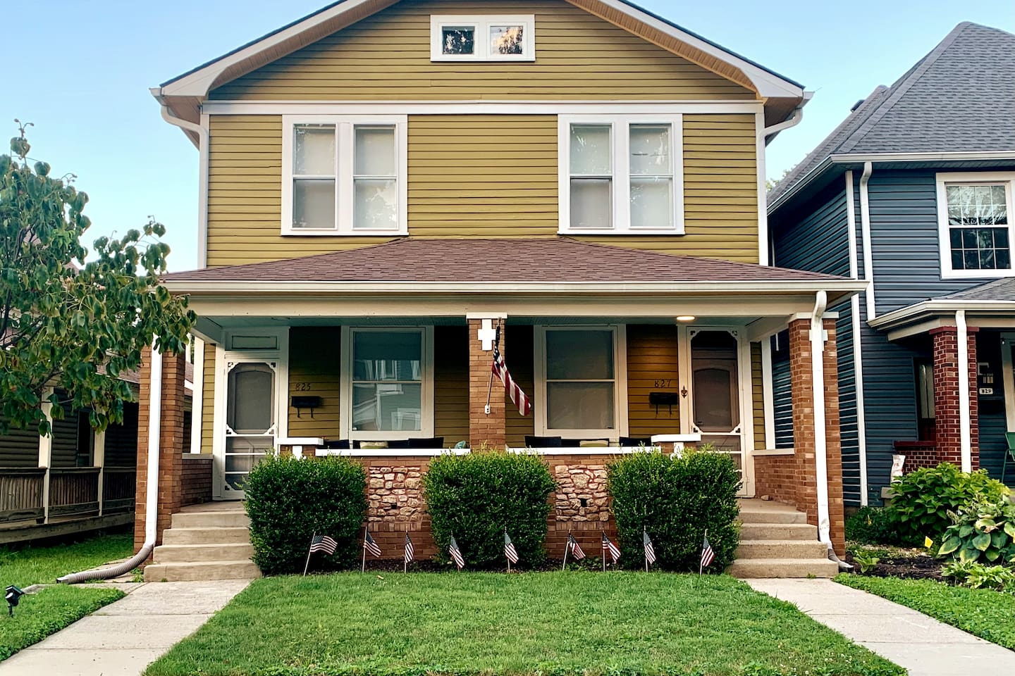 Charming early-1900s Indianapolis duplex with classic curb appeal and a covered front porch. Each unit offers its own porch lounge—perfect for morning coffee or an evening wind-down in a quiet, walkable neighborhood.