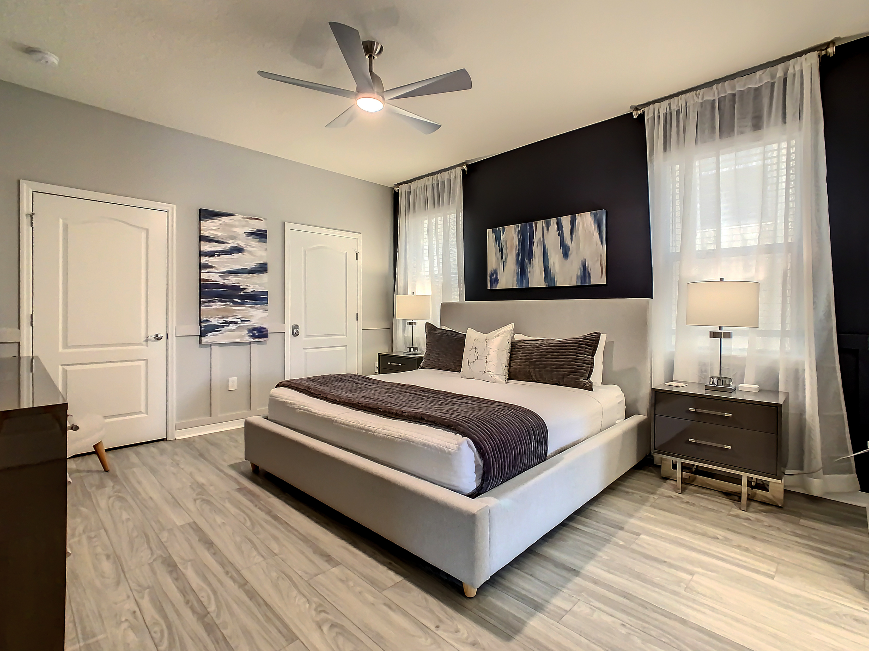 Bedroom #1-1st Floor-King Bed