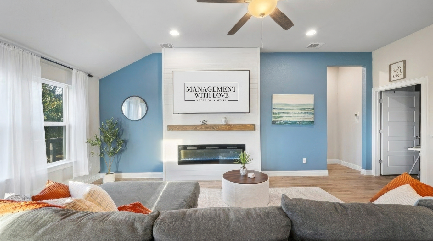 Living Room:
Enjoy Movies Nights after a long day at the lake!