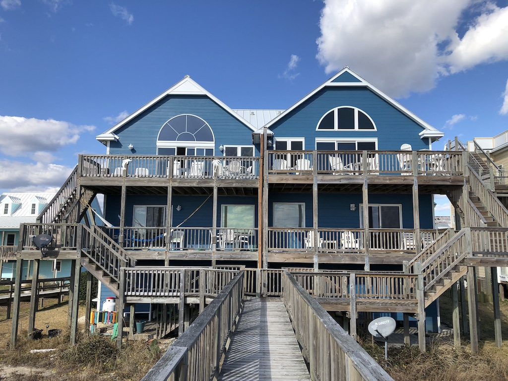 Oceanfront West & East Sides - Great Views!
