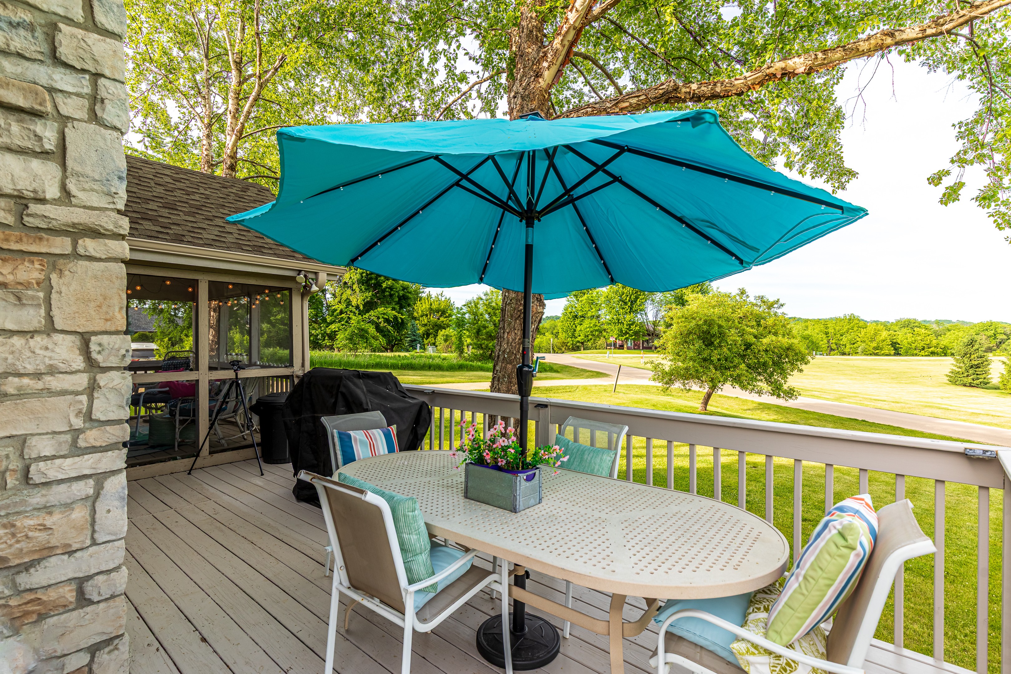 Dine al fresco on the large deck with a gas grill. 