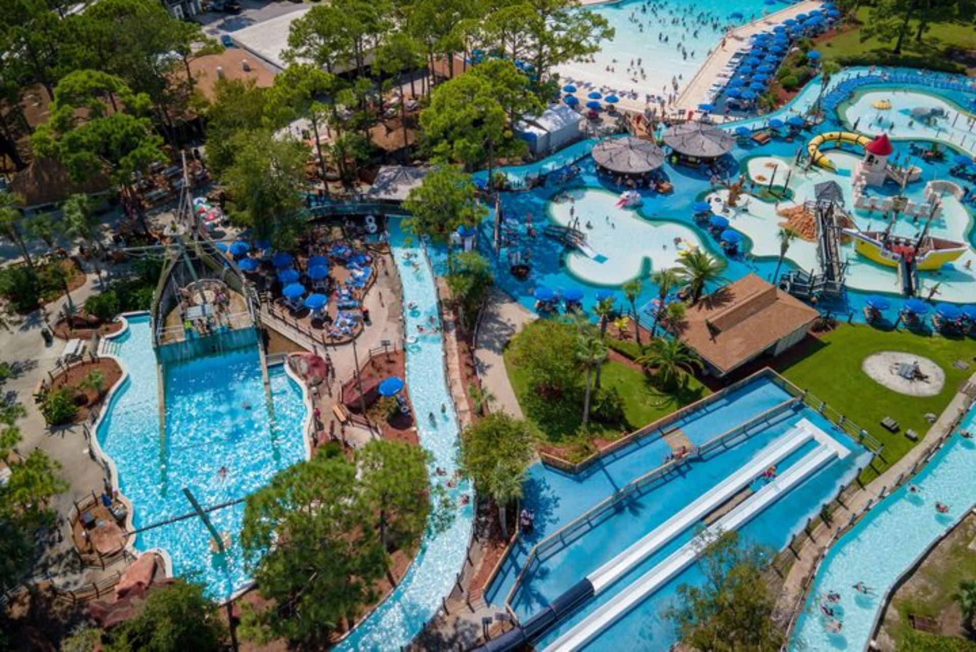 Shipwreck Island Waterpark nearby