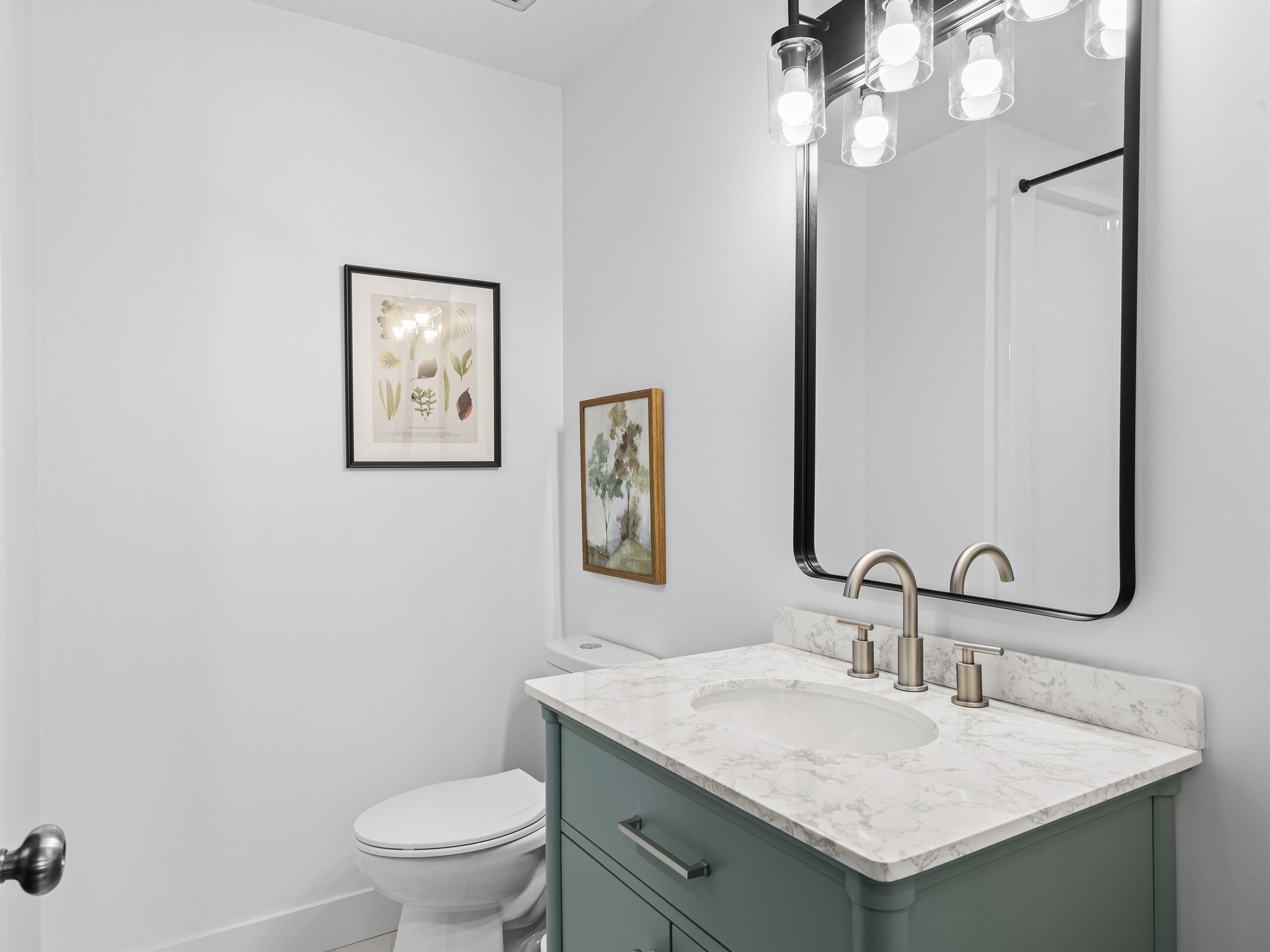 Retro Retreat: Bathroom 2