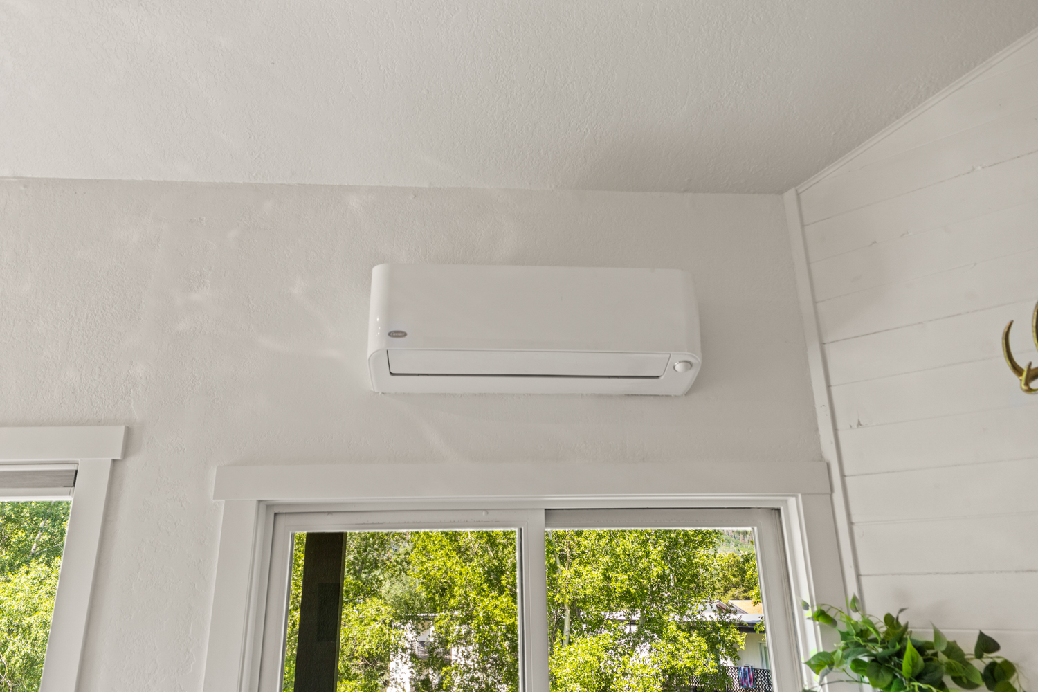 Split Type Air Condition | Living Room