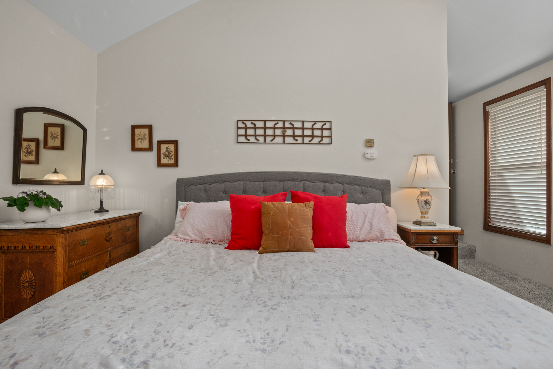 Ground Level - Bedroom 1 - King Bed