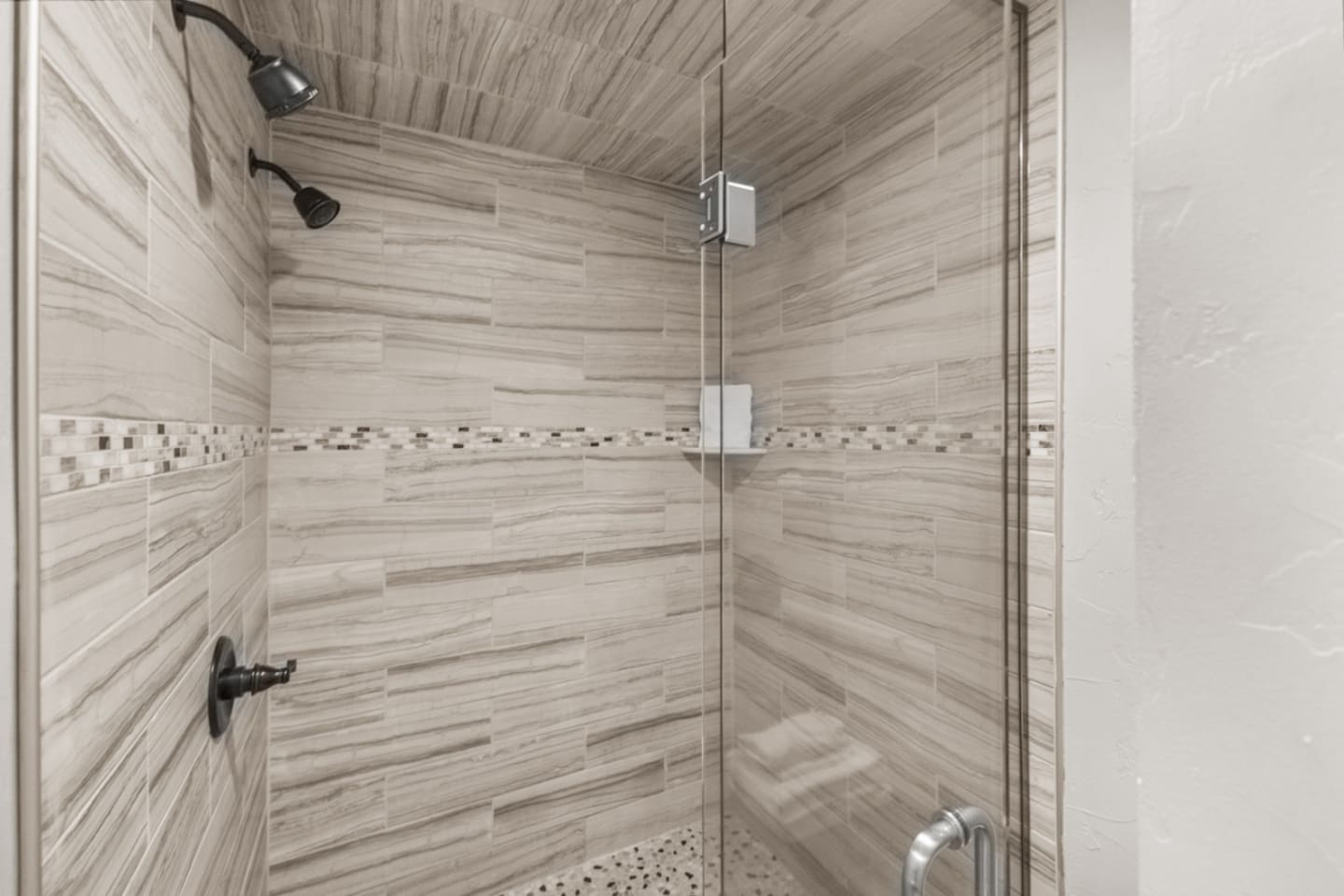  Shared Bathroom #4 | Shower Area | 4th Level