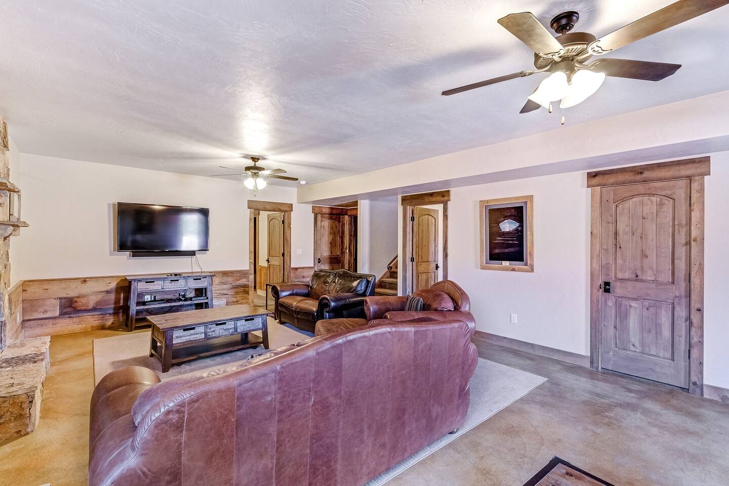 Living Area Main Floor