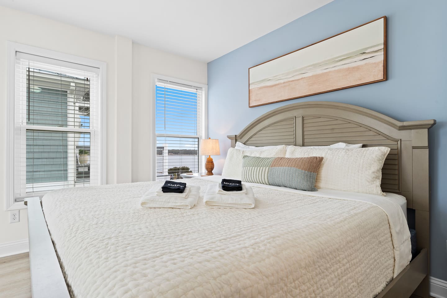 Second Floor - King Bedroom - Faces the Ocean!