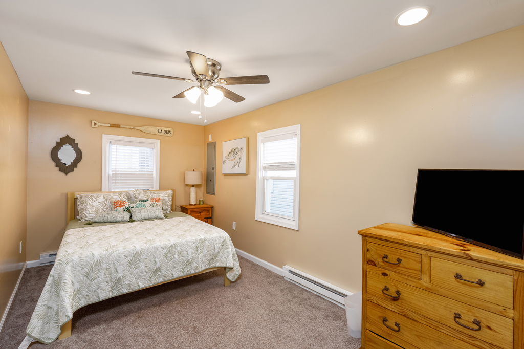 Convenient first floor bedroom with a Smart TV.