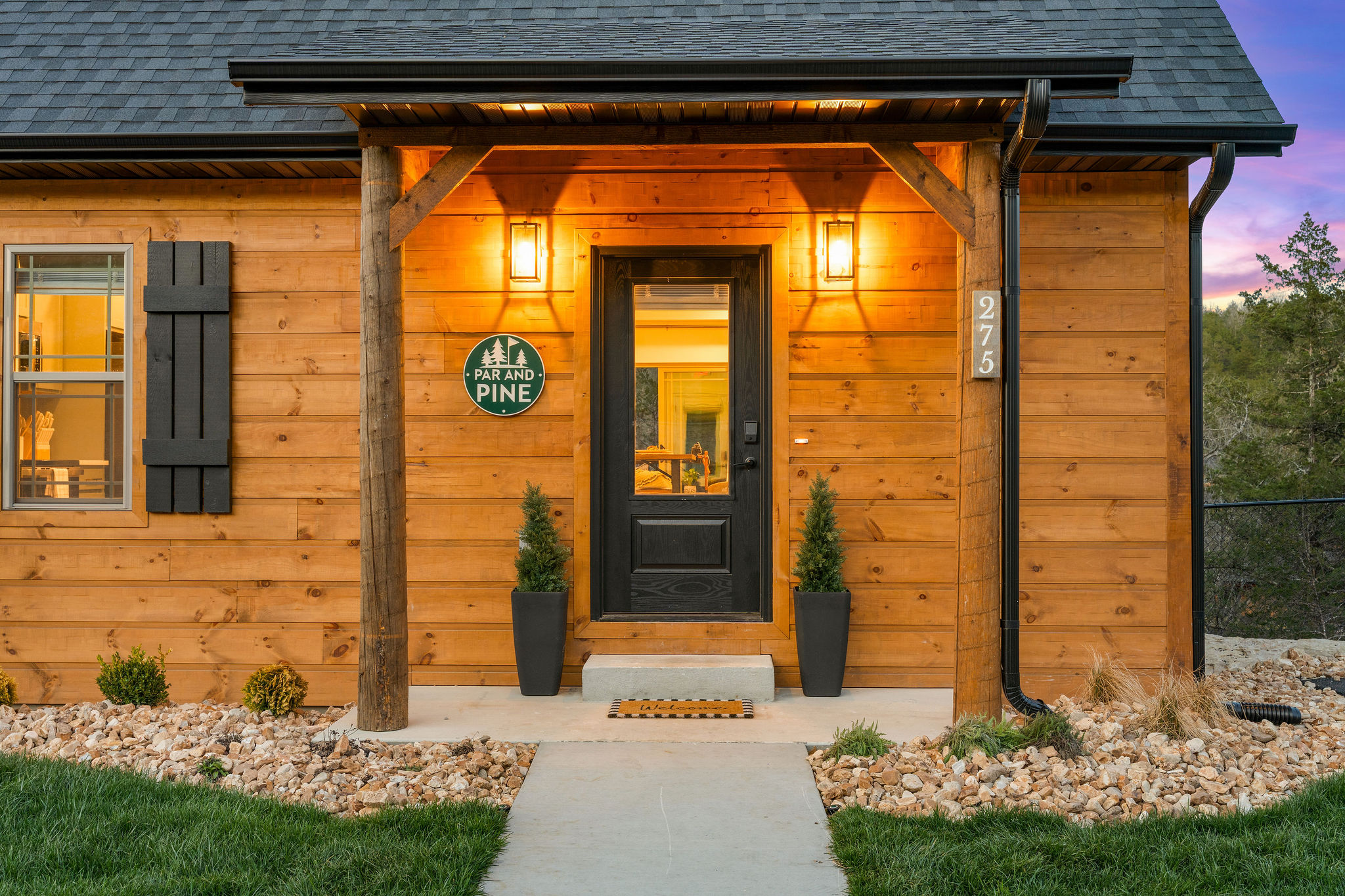 Welcome to Par and Pine in Tall Timbers. The best place to stay for those that love to play, relax and enjoy life together!