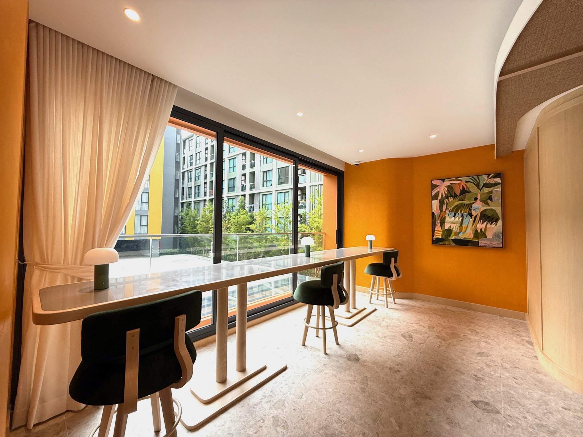 Work your way - whether at a desk or on a cozy sofa, tackling a project or hosting a meeting, the choice is always yours.