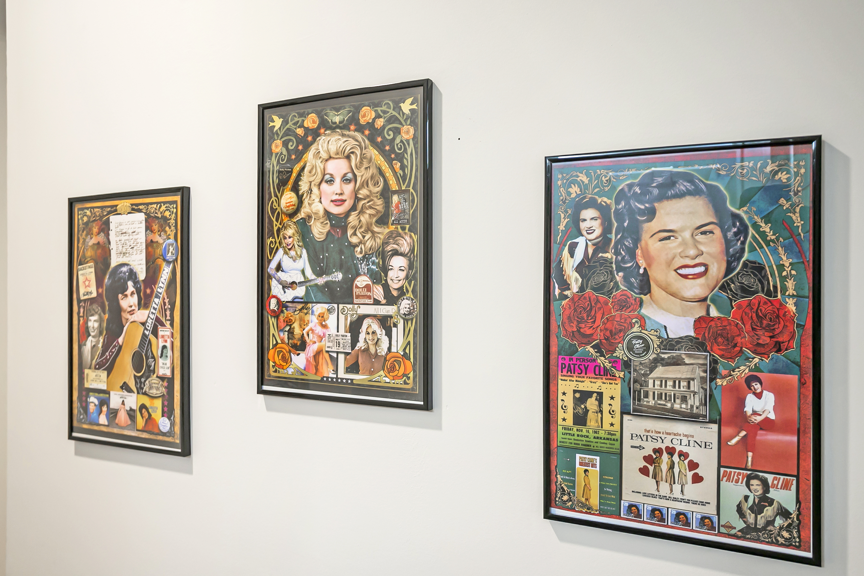 The Nashville Scene Suite pays tribute to iconic music legends, Loretta Lynn, Dolly Parton, and Patsy Cline