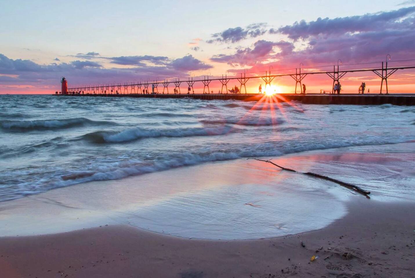 Slip down to Lake Michigan for sandy toes, sunset skies, and pier walks everyone will remember.
