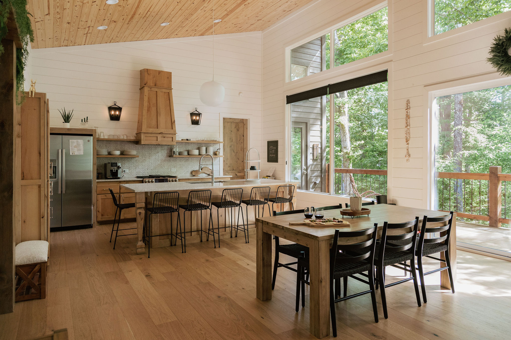 Main cabin: open kitchen and dining space for gathering together.