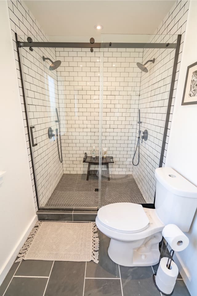 Guest House Bathroom - Double Shower Heads