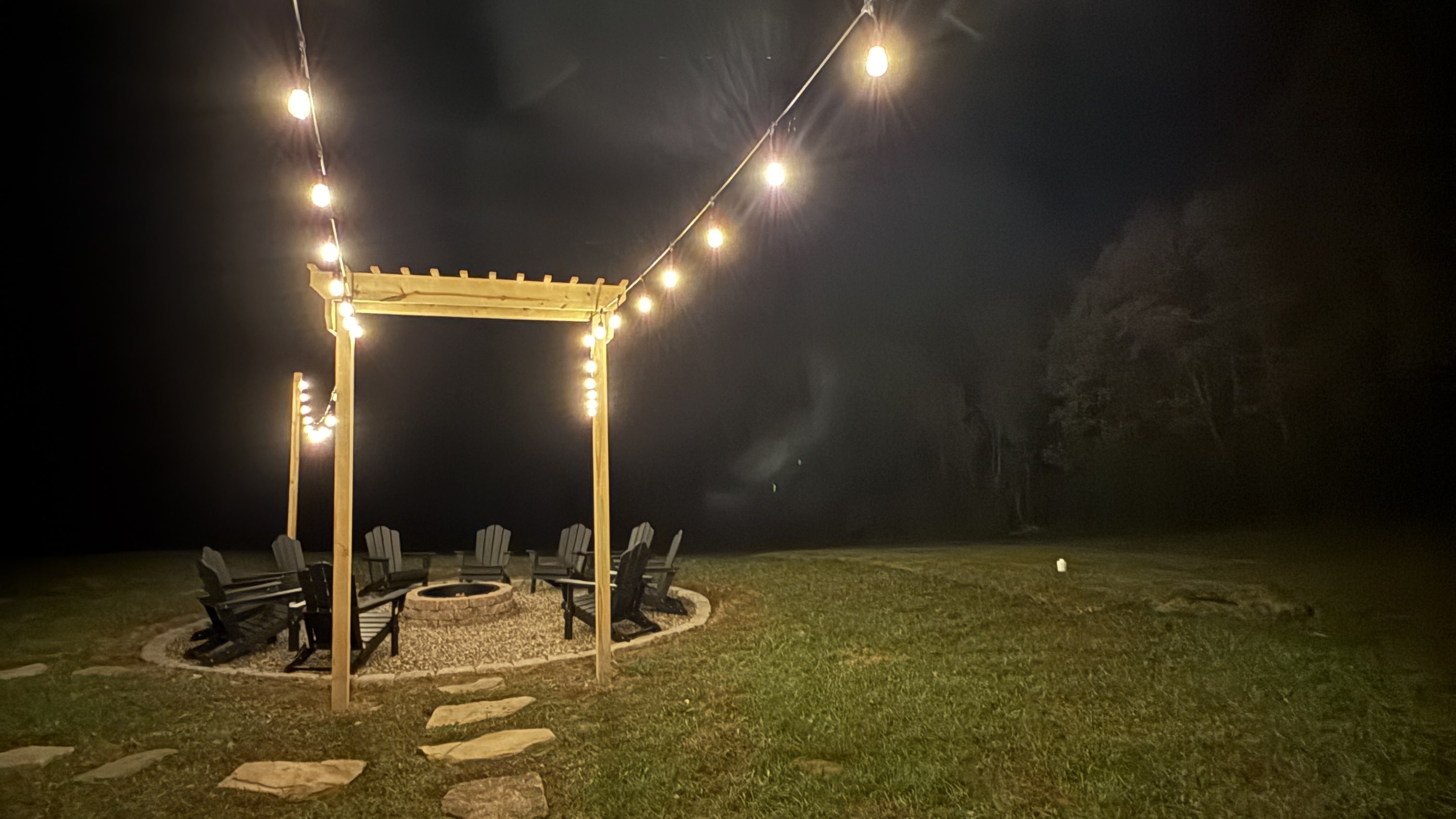 Beneath a canopy of stars and the glow of café lights, stories unfold and laughter lingers — gather for s’mores, hot cocoa, and memories that shine as brightly as the night itself.