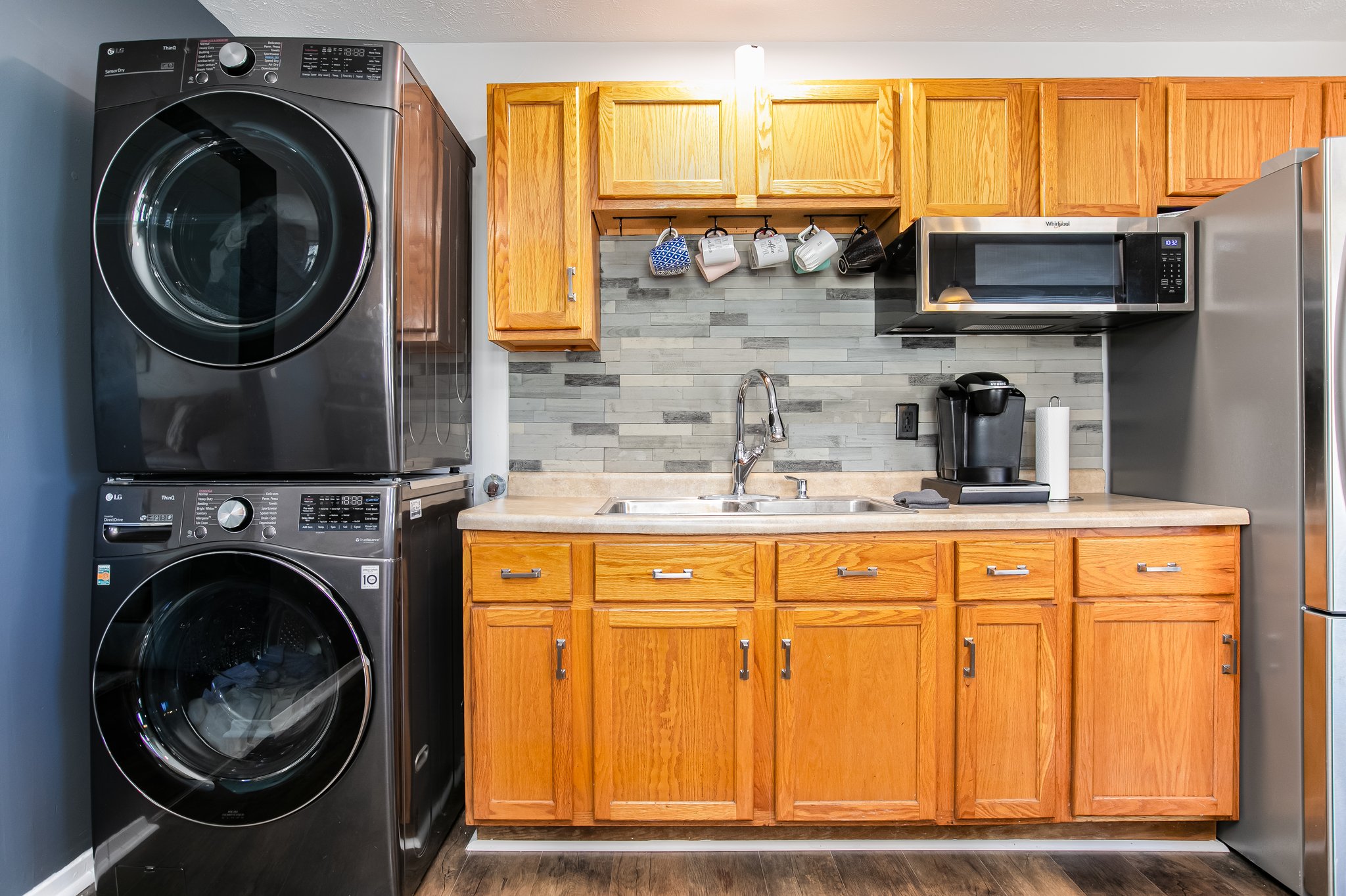 Kitchen/Laundry