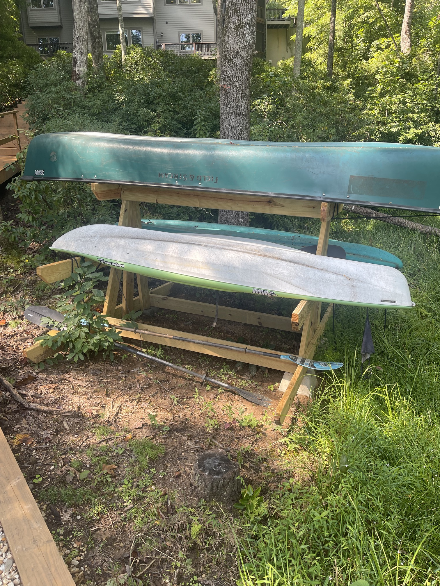 A canoe and two kayaks for guest your enjoyment.