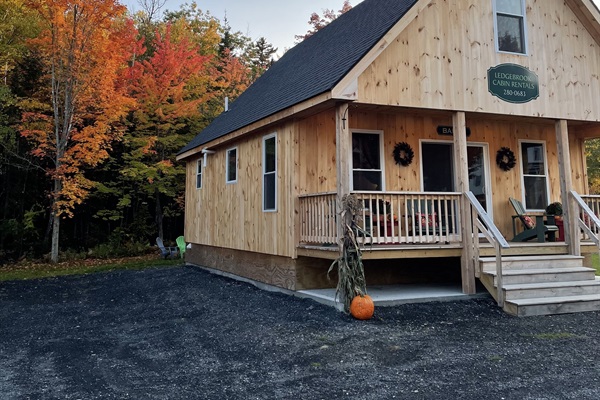 Baker Cabin exterior in downtown Greenville
