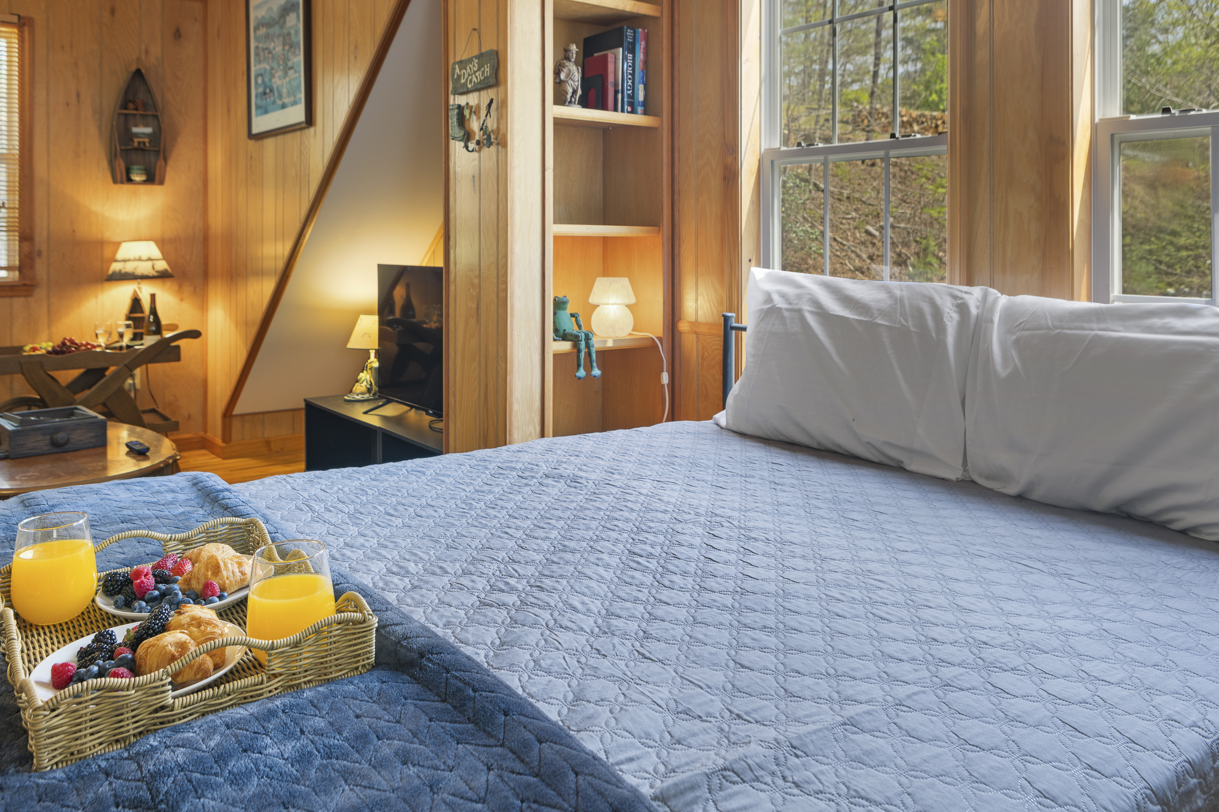 Queen Bedroom 3: Wake up to a delightful breakfast spread in this charming wooden haven!