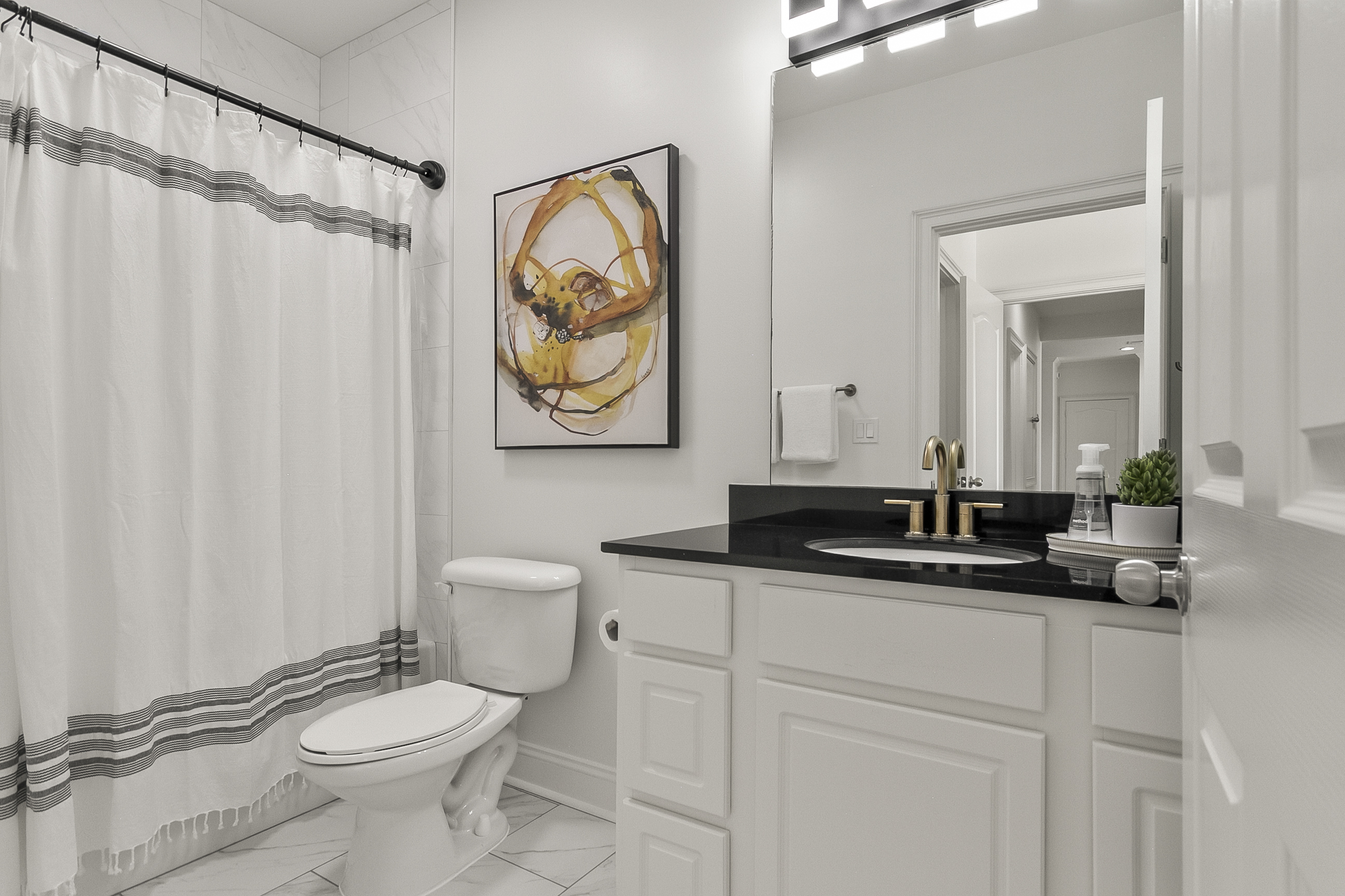 Bedroom 3 EnSuite Bathroom