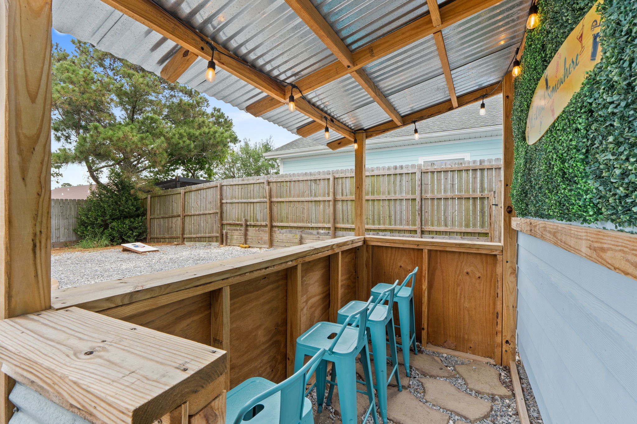 Outdoor Bar