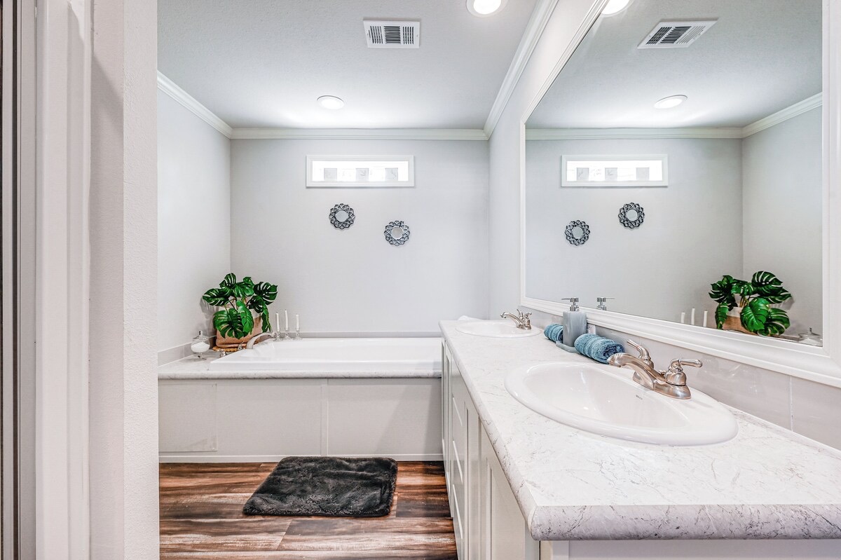 Ensuite