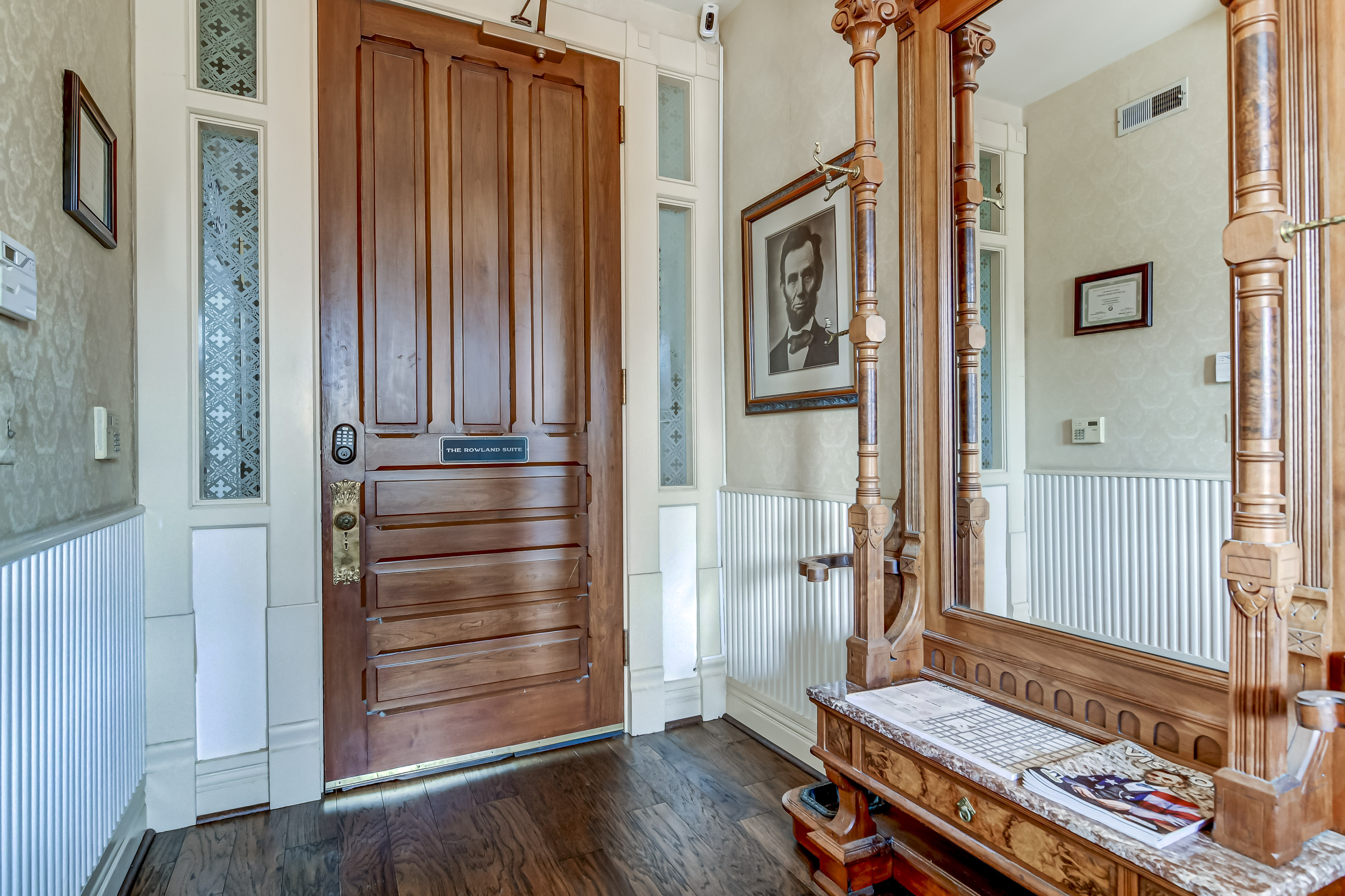 The Bressmer - Ground Floor Entrance Door