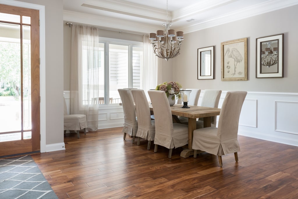 Beautiful dining room with seating for 10