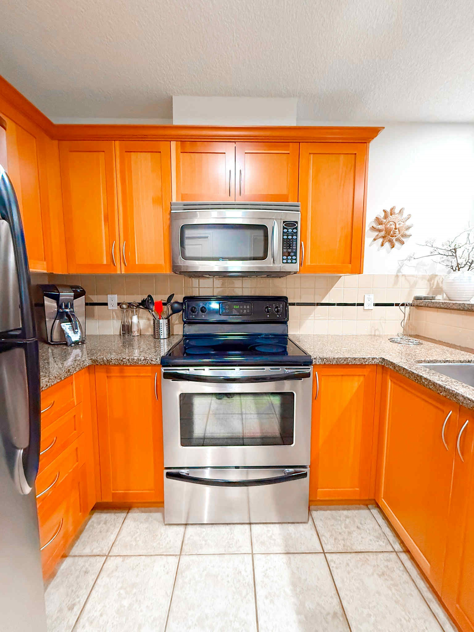 Unit A - All the kitchen conveniences.