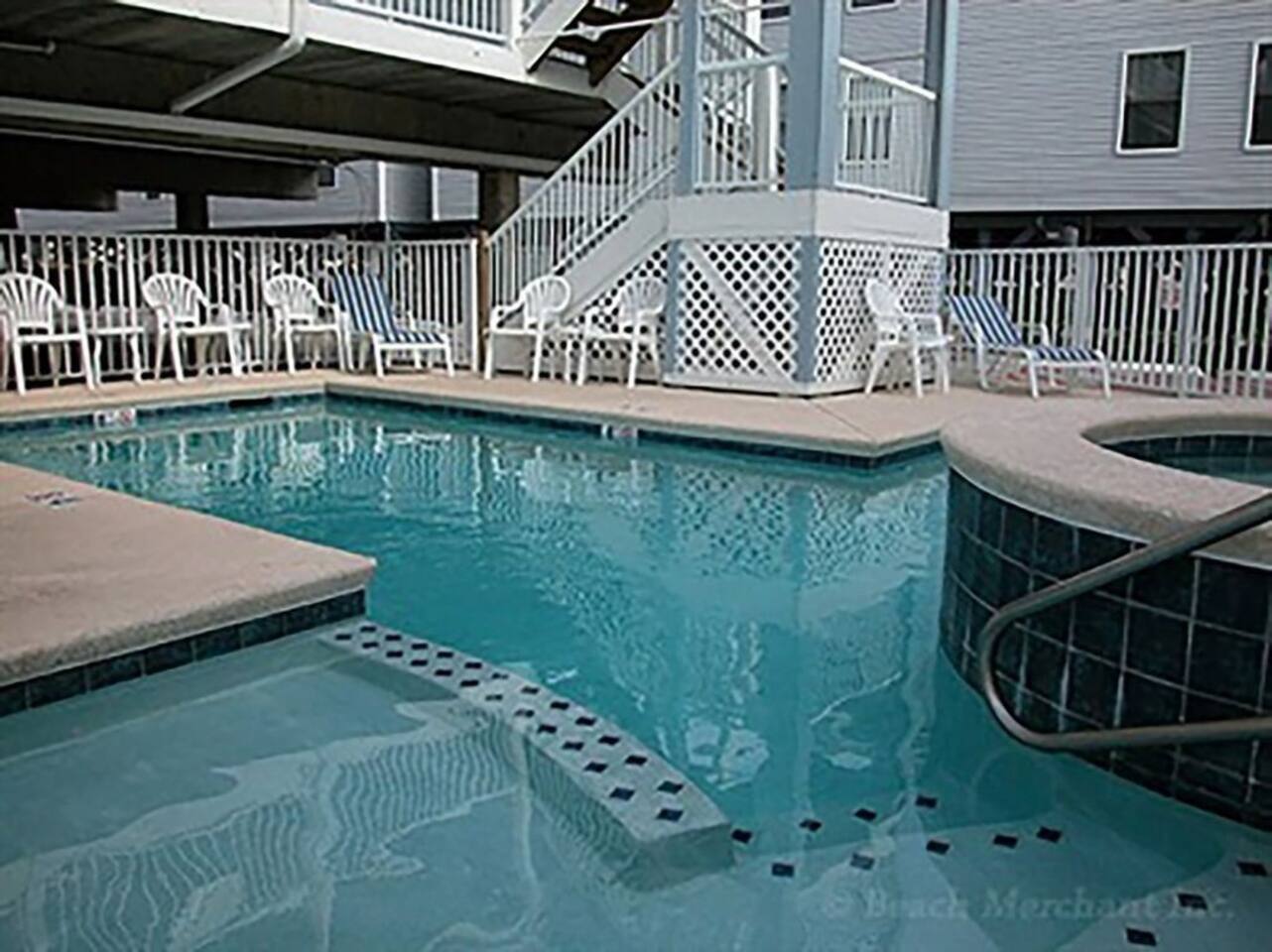 Heated pool and hot tub