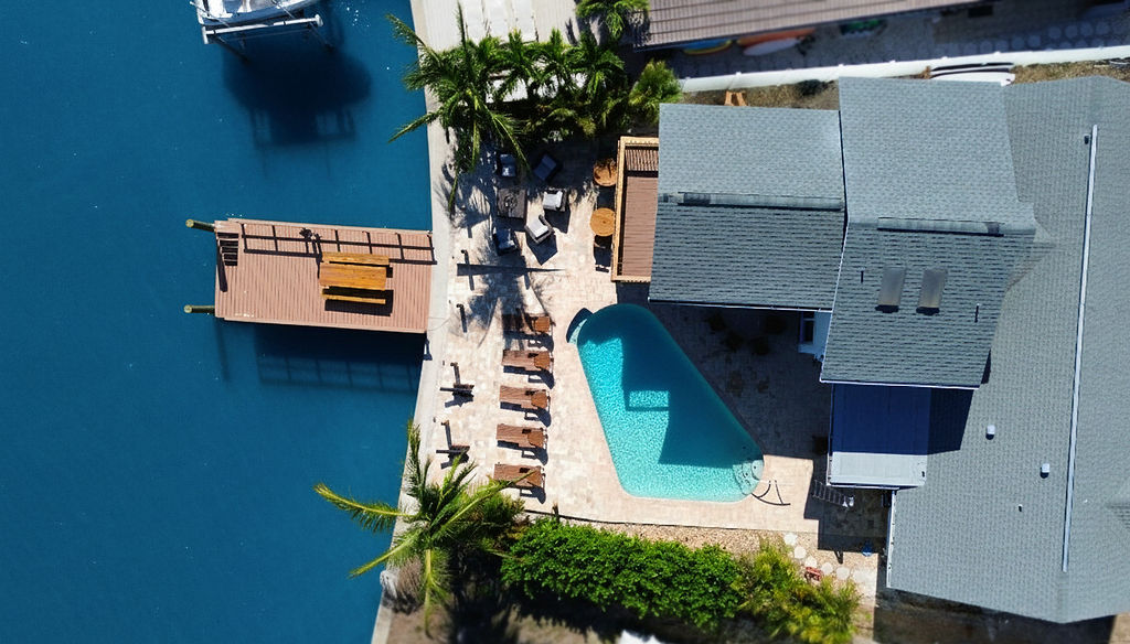 Dockside Privilege – Bring your own vessel and lash it to the pier like a true sea dog. The wide dock welcomes captains and scallywags alike, ready for sunset sails, rum‑soaked returns, and tales of treasure told under the stars.