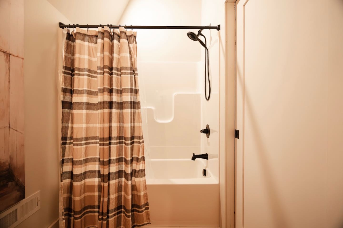 Upper-level full bath, double sink with tub/shower combo 