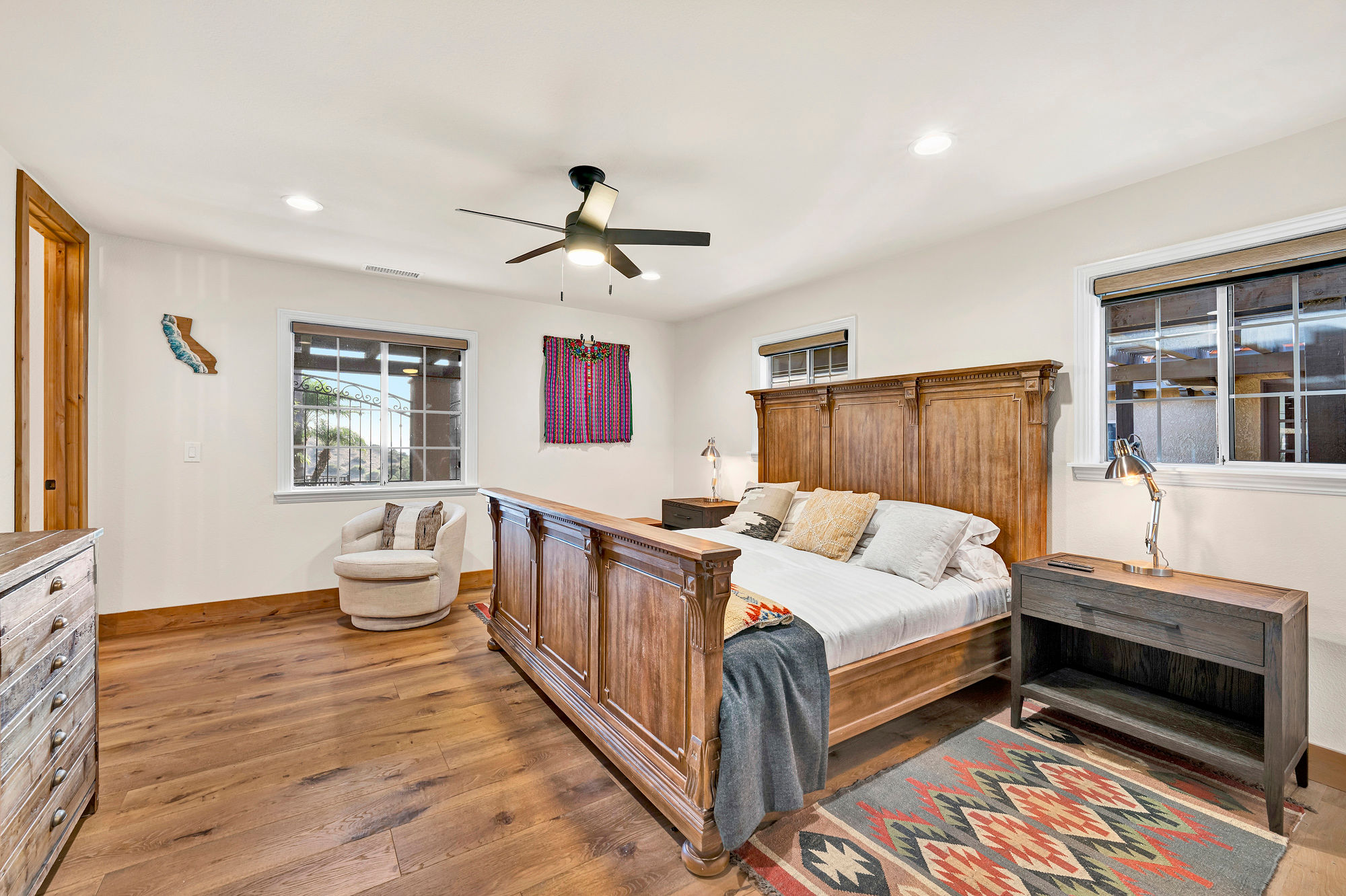 Junior Suite - Main Floor with ensuite