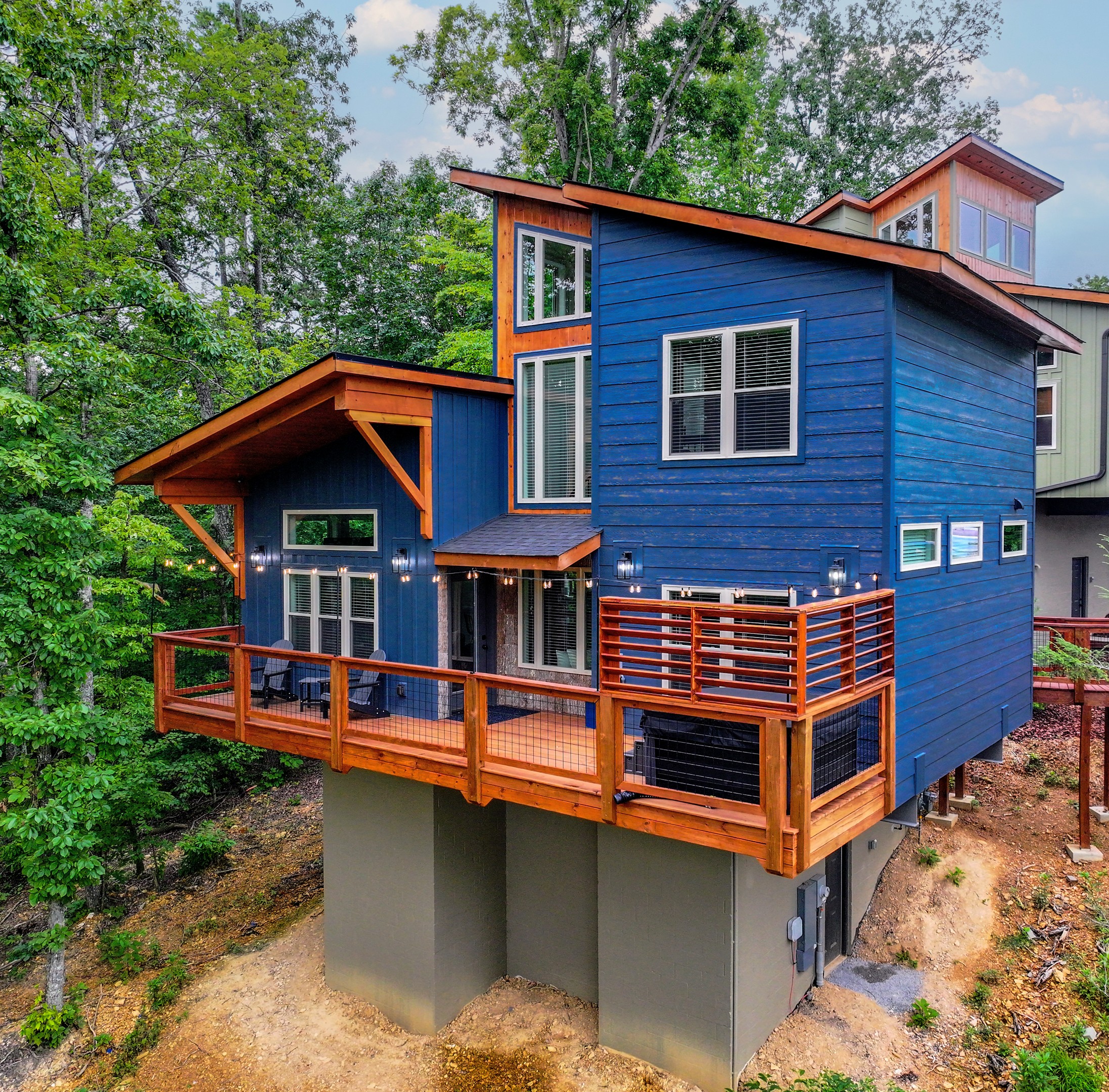 Welcome to After 9 to 5! Where you can unwind after your hard working days, or gear up for adventure. We're so close to Dollywood, you can literally hear the fun. 