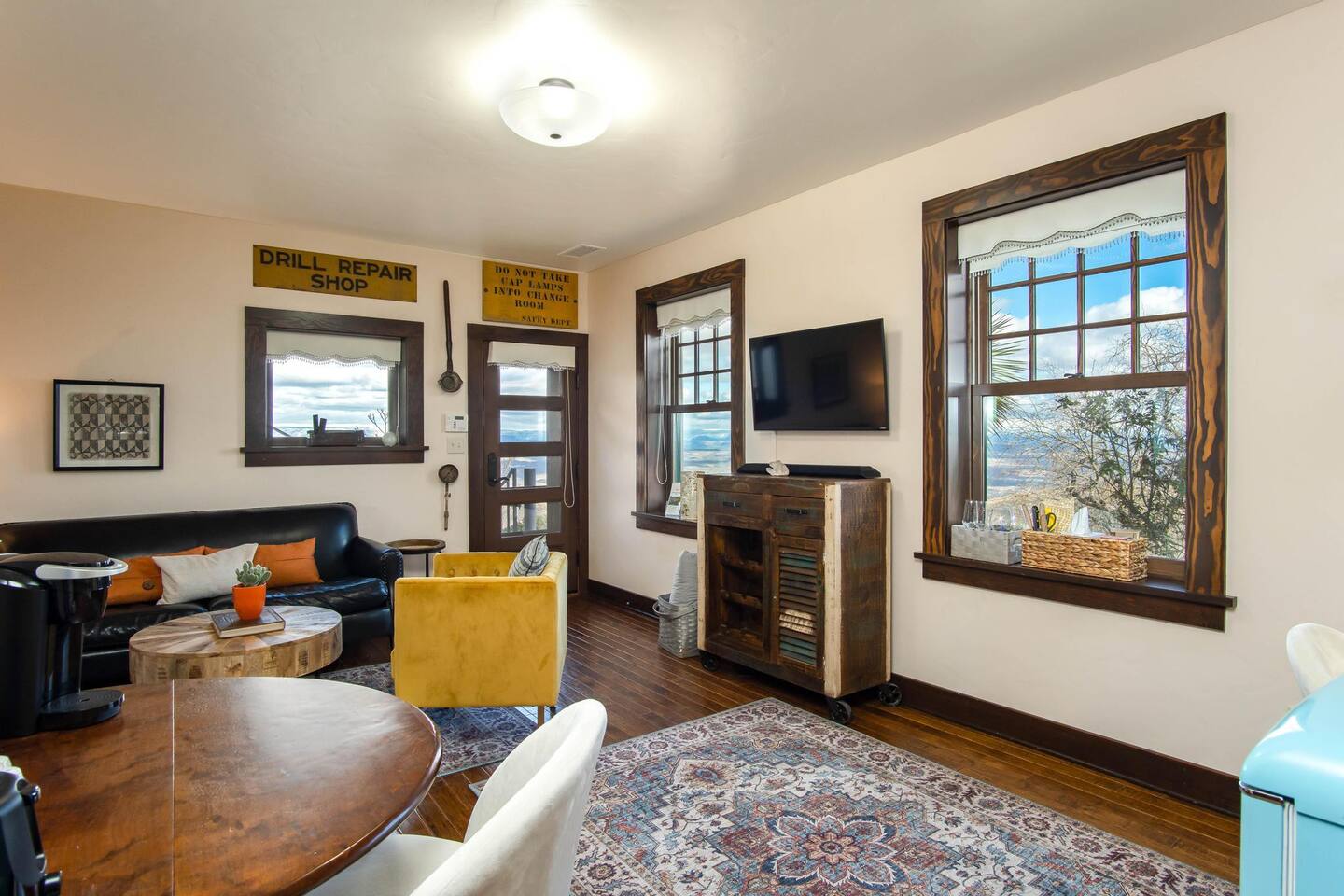 Downstairs Private Villa