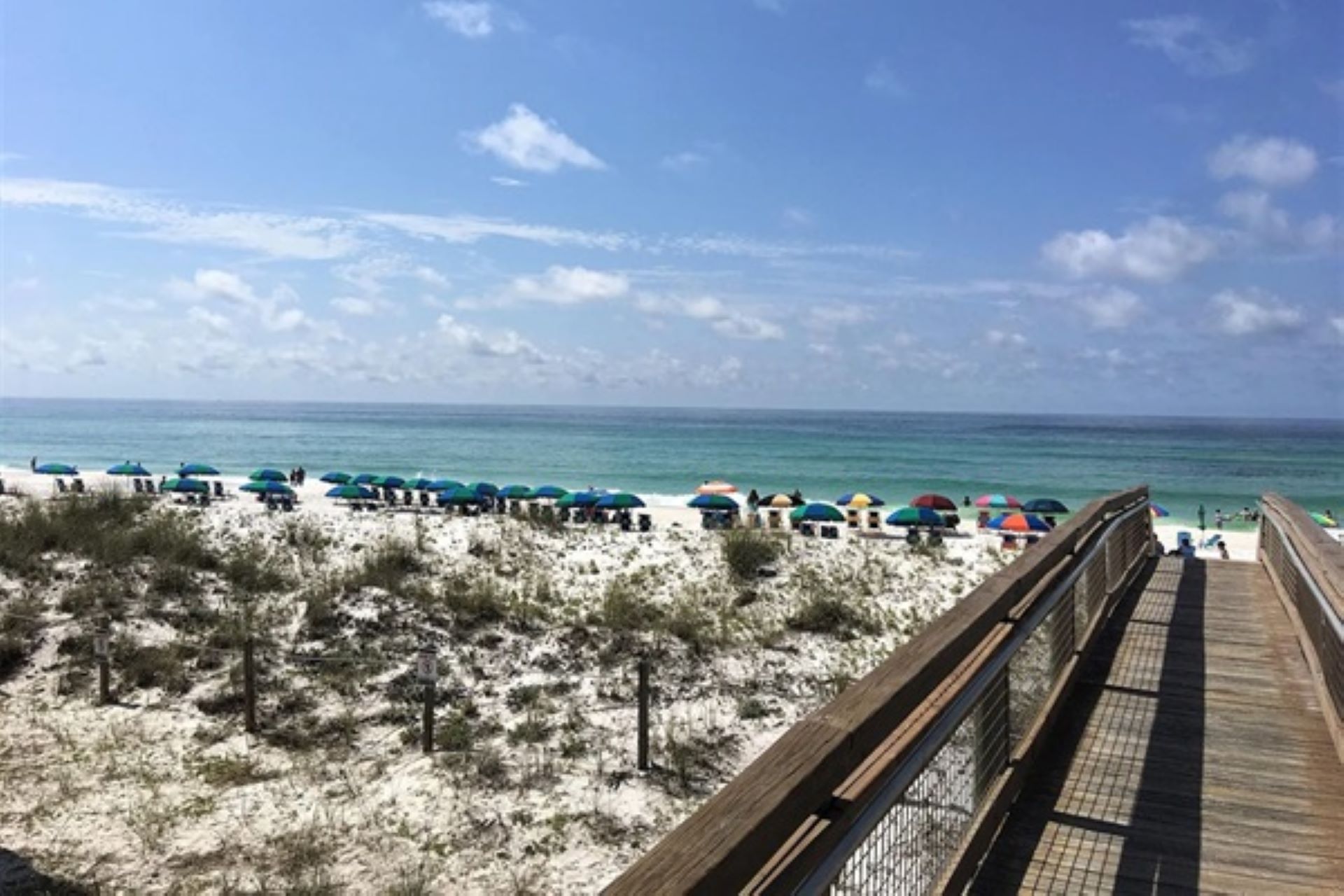 🏖️ Your Sunshine Escape Awaits! ☀️